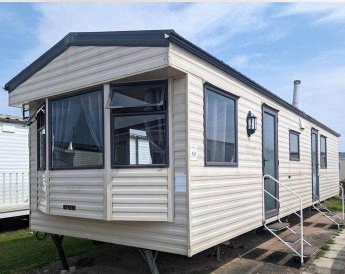 The Winchester Golden Gate Towyn Kinmel Bay Buitenkant foto